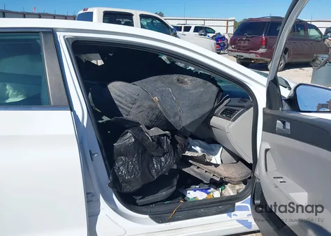 2015 Hyundai Sonata Se из США, поврежденный, VIN 5NPE24AF9FH189589